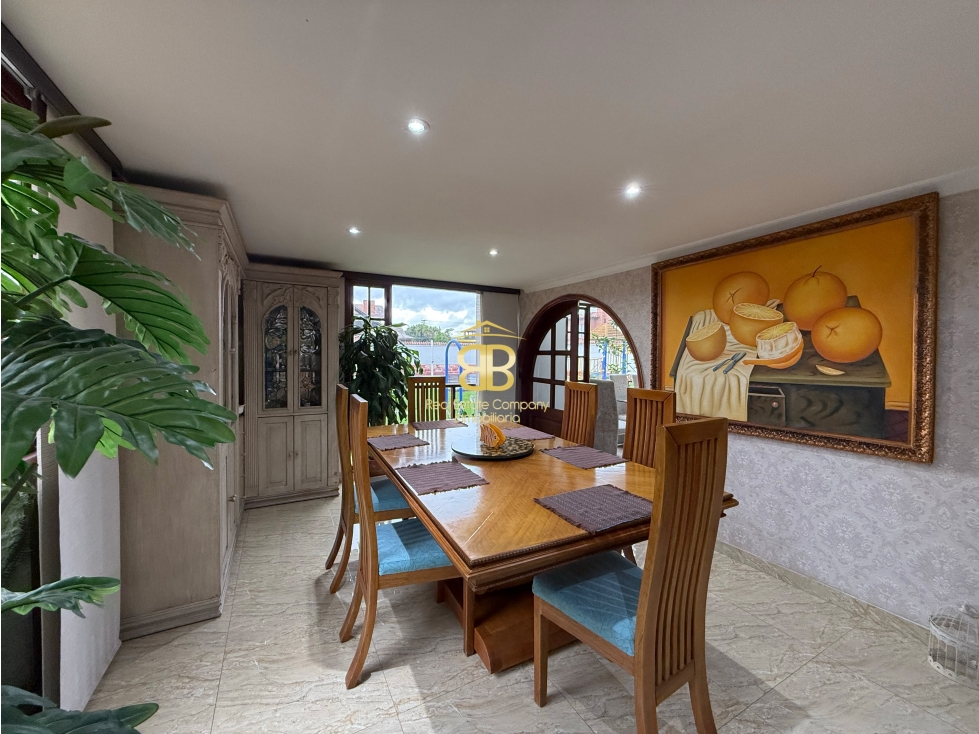 Casa en venta en San Jose De Bavaria, Bogotá · foto 4 de 24