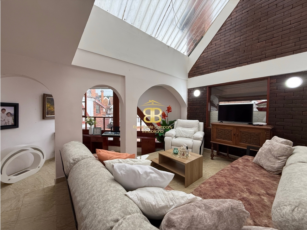 Casa en venta en San Jose De Bavaria, Bogotá · foto 6 de 24