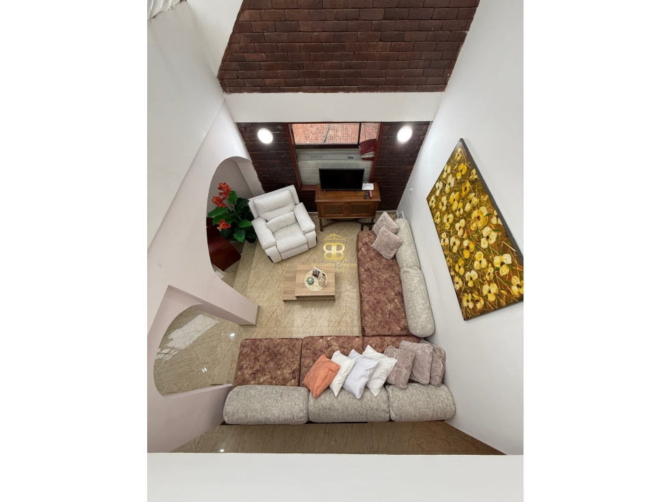 Casa en venta en San Jose De Bavaria, Bogotá · foto 7 de 24