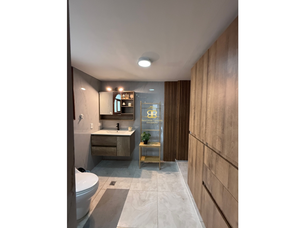 Casa en venta en San Jose De Bavaria, Bogotá · foto 13 de 24