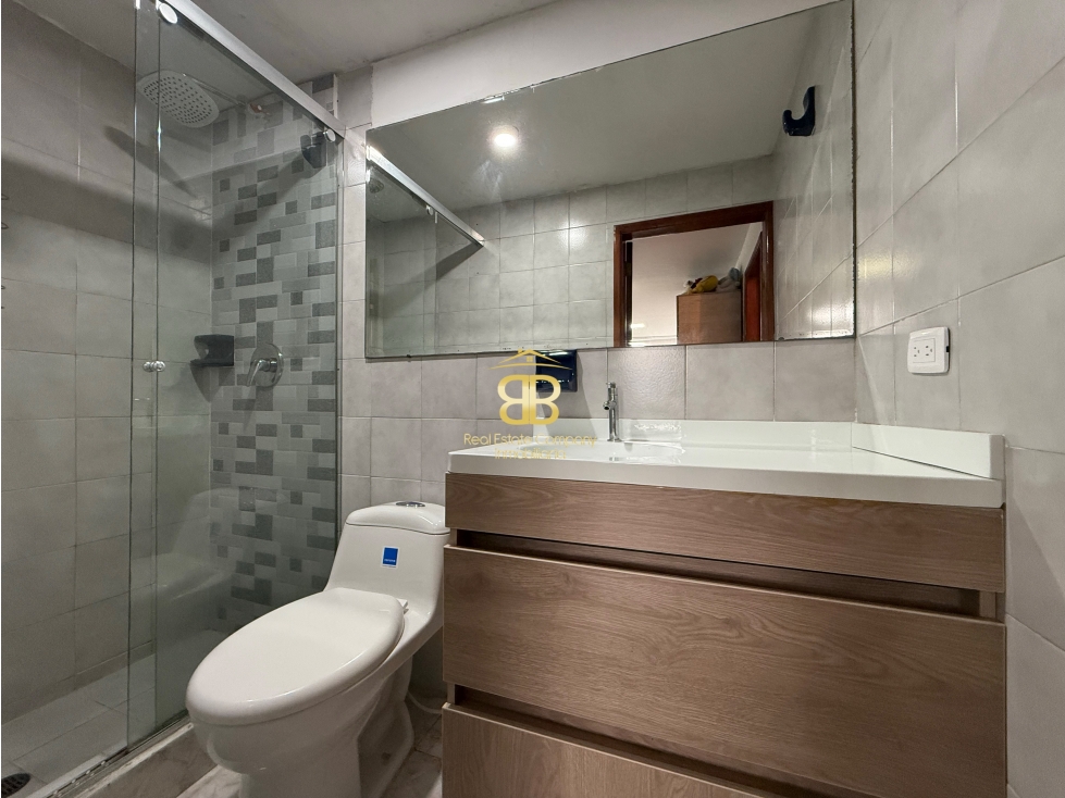 Casa en venta en San Jose De Bavaria, Bogotá · foto 16 de 24