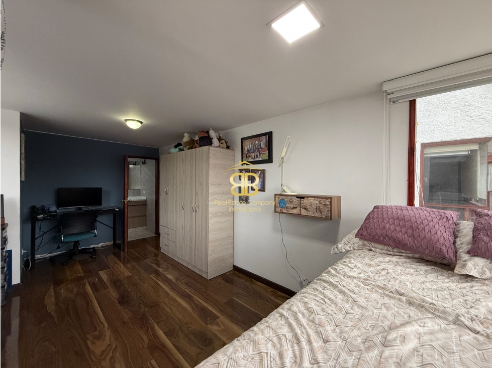 Casa en venta en San Jose De Bavaria, Bogotá · foto 18 de 24