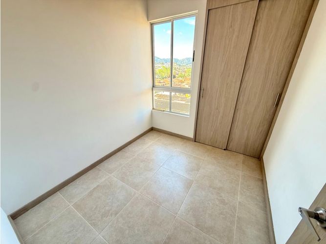Apartamento de 3 alcobas en venta en El Tambo, La Ceja, 76 m² · foto 9 de 13