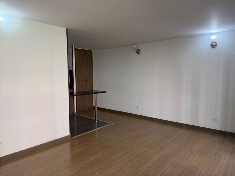 Apartamento en venta en Castilla, Bogotá · foto 8 de 24