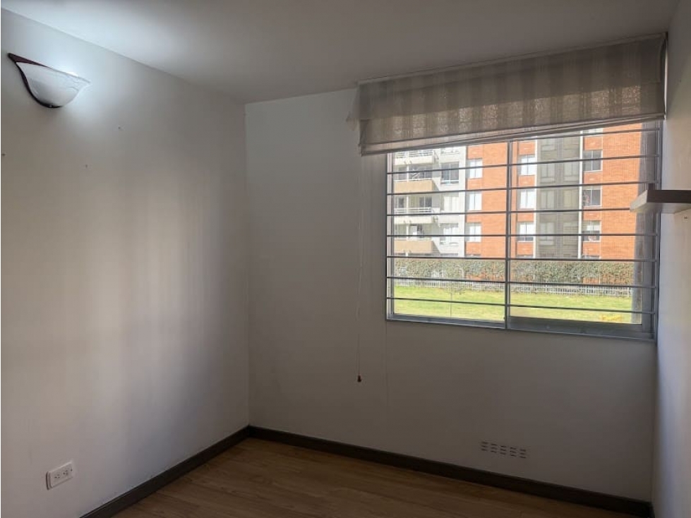 Apartamento en venta en Castilla, Bogotá · foto 14 de 24