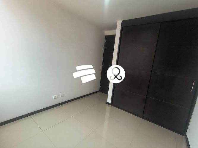 Apartamento de 2 alcobas en venta en El Hato, Funza, 53 m² · foto 10 de 12