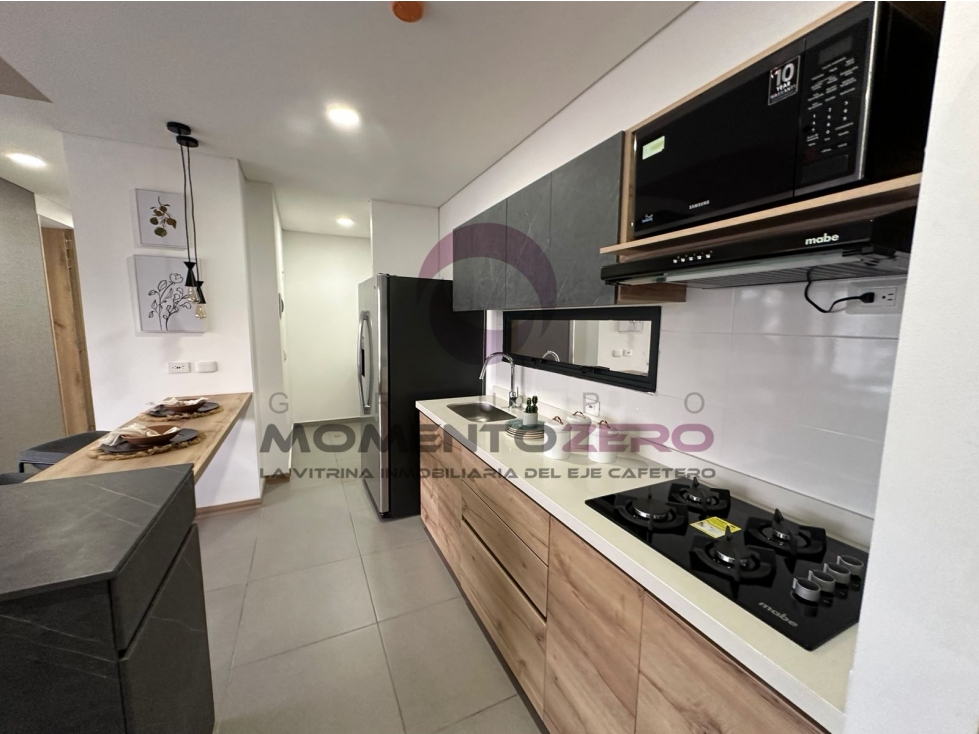 Apartamento en venta en Pinares, Pereira · foto 3 de 11