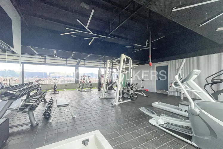Apartamento de 3 alcobas en venta en Cerros De Niza, Bogotá, 153 m² · foto 21 de 23