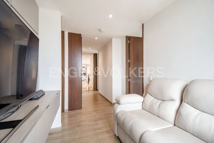 Apartamento de 3 alcobas en venta en Cerros De Niza, Bogotá, 153 m² · foto 10 de 23