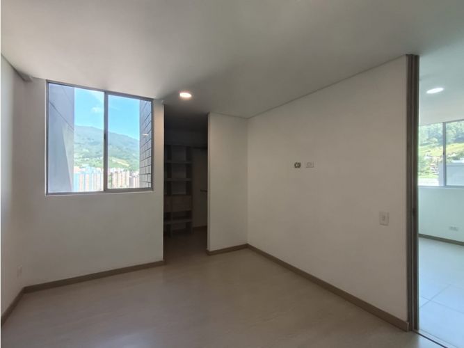Apartamento de 2 alcobas en venta en Las Antillas, Envigado, 67 m² · foto 7 de 15
