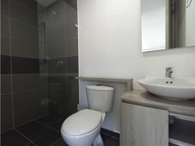 Apartamento de 2 alcobas en venta en Las Antillas, Envigado, 67 m² · foto 11 de 15