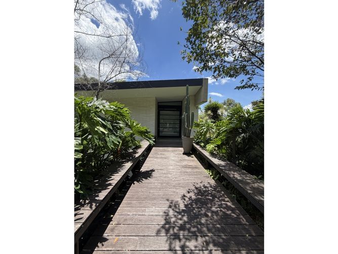 Casa de 2 alcobas en venta en La Calera, Medellín, 520 m² · foto 2 de 24