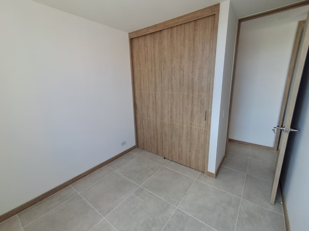 Apartamento en arriendo en Llano Grande, Rionegro · foto 9 de 11
