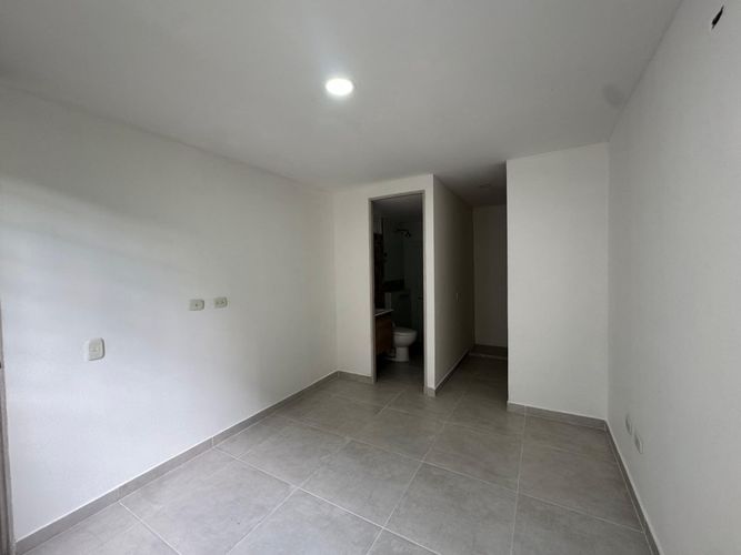 Apartamento de 2 alcobas en venta en Ciudad Pacífica, Cali, 60 m² · foto 3 de 8