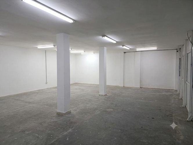 Bodega en arriendo en Santa Elena, Cali, 1100 m² · foto 5 de 18