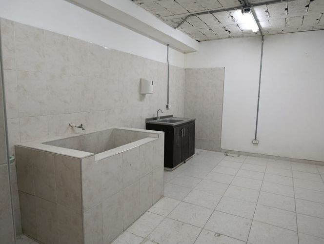 Bodega en arriendo en Santa Elena, Cali, 1100 m² · foto 7 de 18