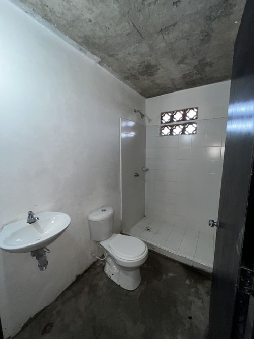 Casa de 2 alcobas en venta en Candelaria, 46 m² · foto 3 de 19