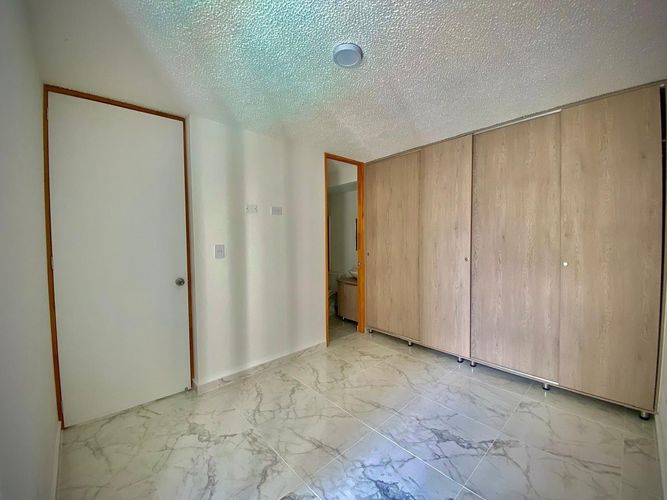Apartamento de 3 alcobas en venta en Cd. Simon Bolivar Et. I, Ibagué, 56 m² · foto 8 de 15