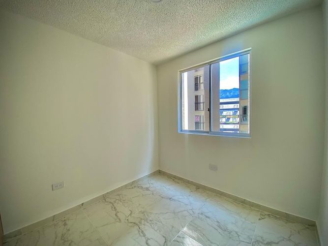 Apartamento de 3 alcobas en venta en Cd. Simon Bolivar Et. I, Ibagué, 56 m² · foto 2 de 15
