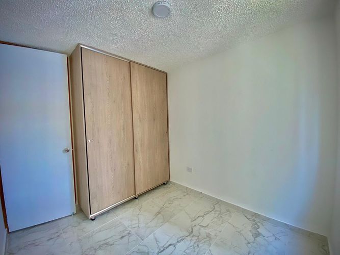 Apartamento de 3 alcobas en venta en Cd. Simon Bolivar Et. I, Ibagué, 56 m² · foto 7 de 15