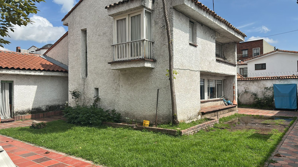 Casa en venta en El Batán, Bogotá · foto 2 de 18