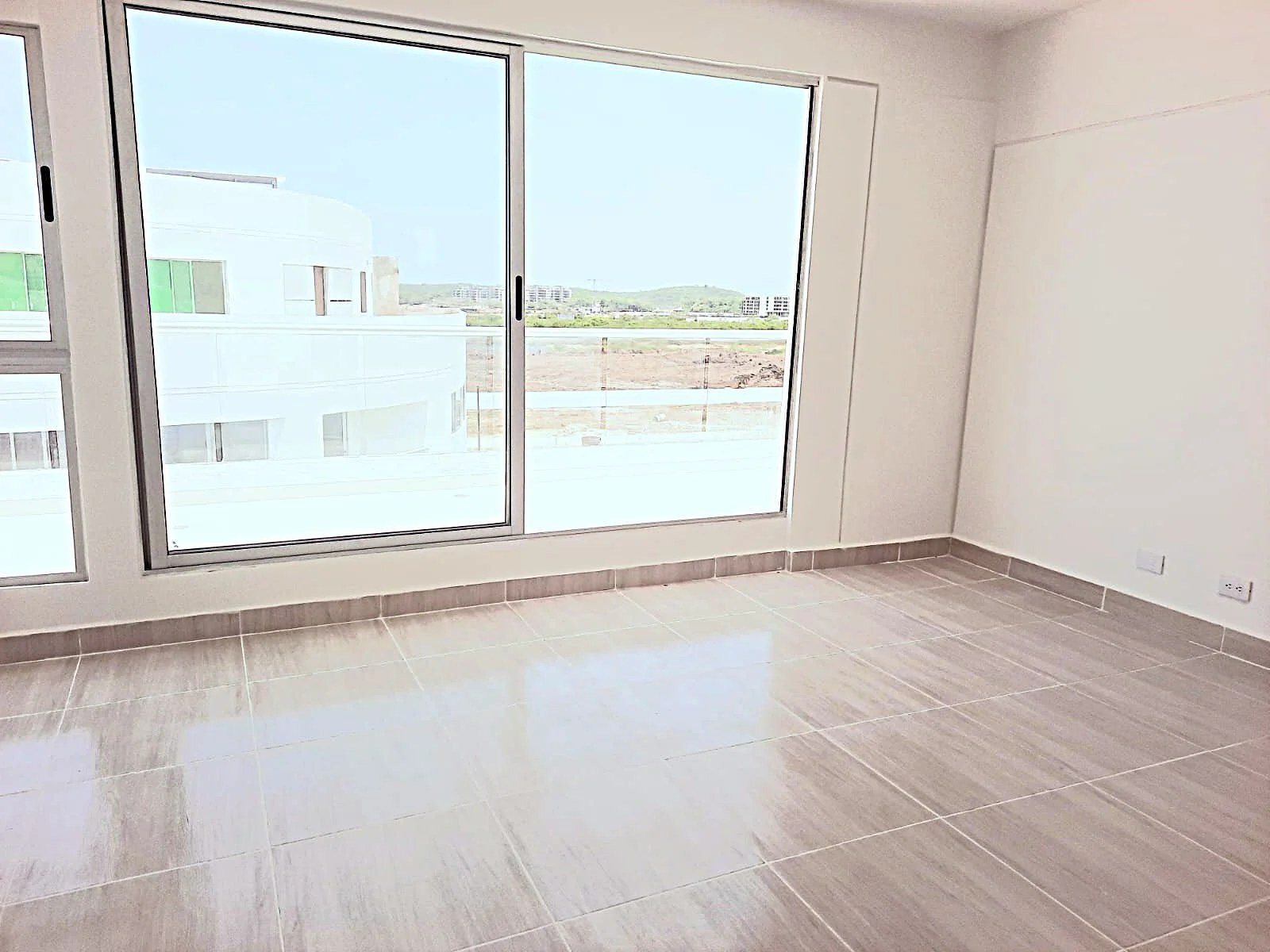 Apartamento en venta en Serena Del Mar, Cartagena · foto 2 de 19