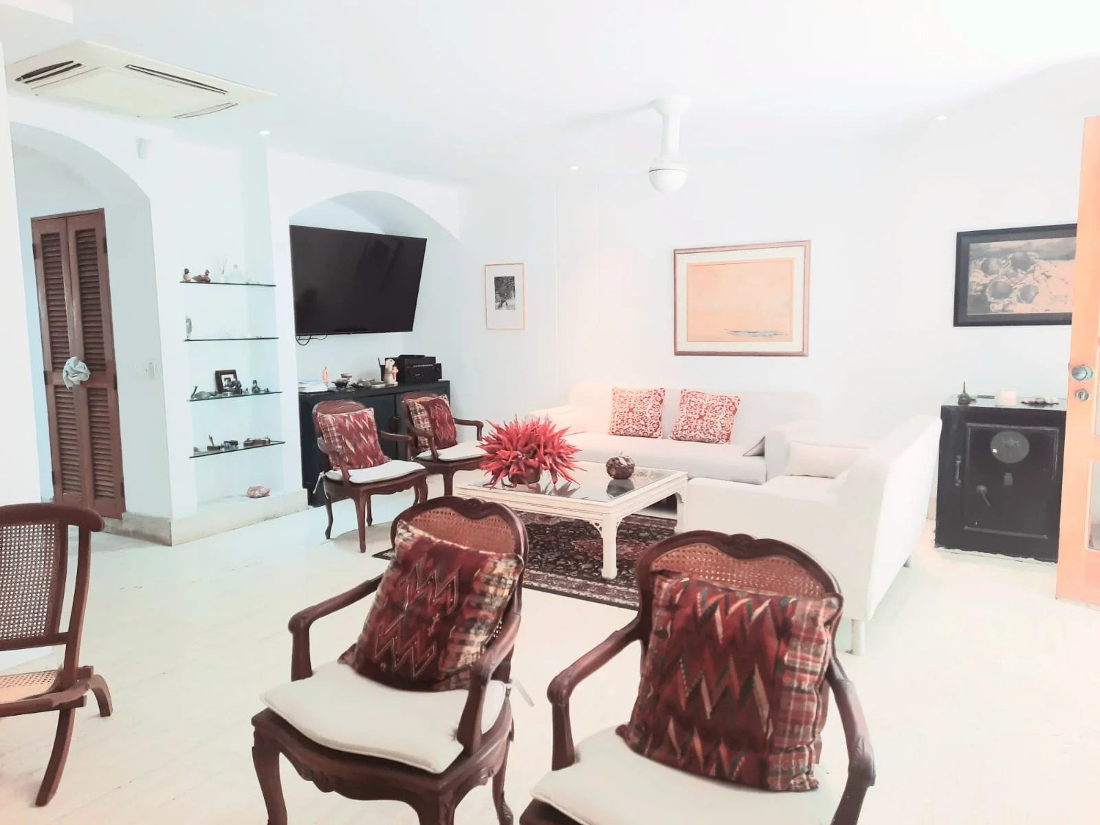 Casa en venta en Castillogrande, Cartagena · foto 2 de 16