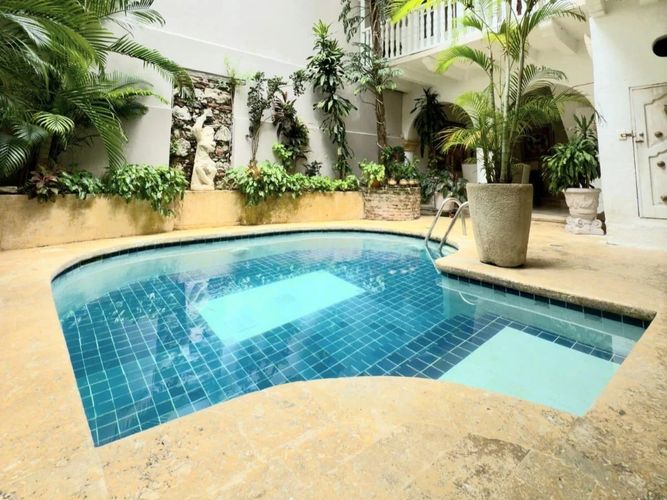 Casa de 4 alcobas en venta en San Diego, Cartagena, 434 m² · foto 2 de 18