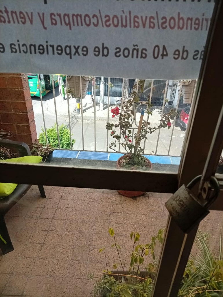 Casa en venta en Engativá, Bogotá · foto 3 de 17