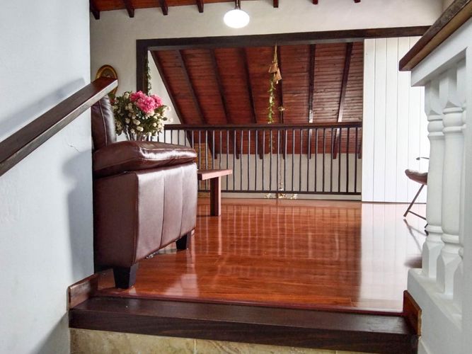Finca en venta en Cabeceras De Llanogrande, Rionegro, 2550 m² · foto 7 de 17