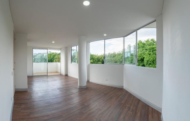 Apartamento en venta en Ciudad Jardin, Cali · foto 13 de 19