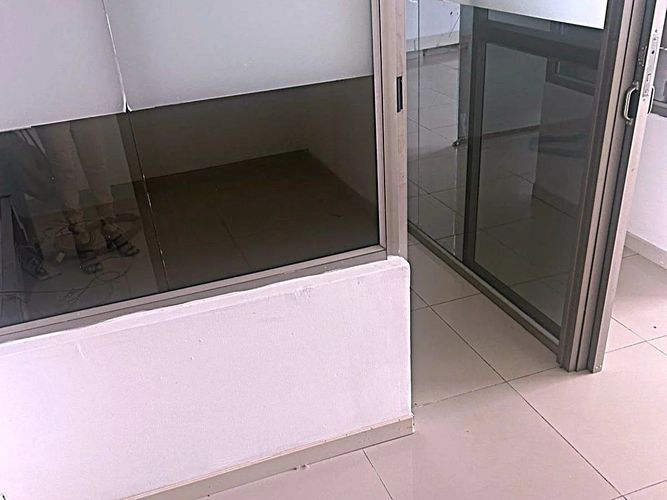 Oficina en arriendo en Chambacu, Cartagena, 60 m² · foto 2 de 5