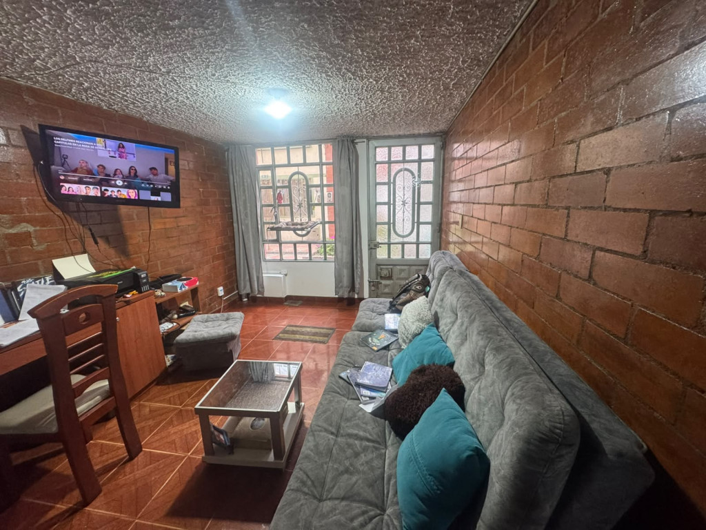 Casa en venta en Ub. Sabana De Tibabuyes, Bogotá · foto 5 de 9