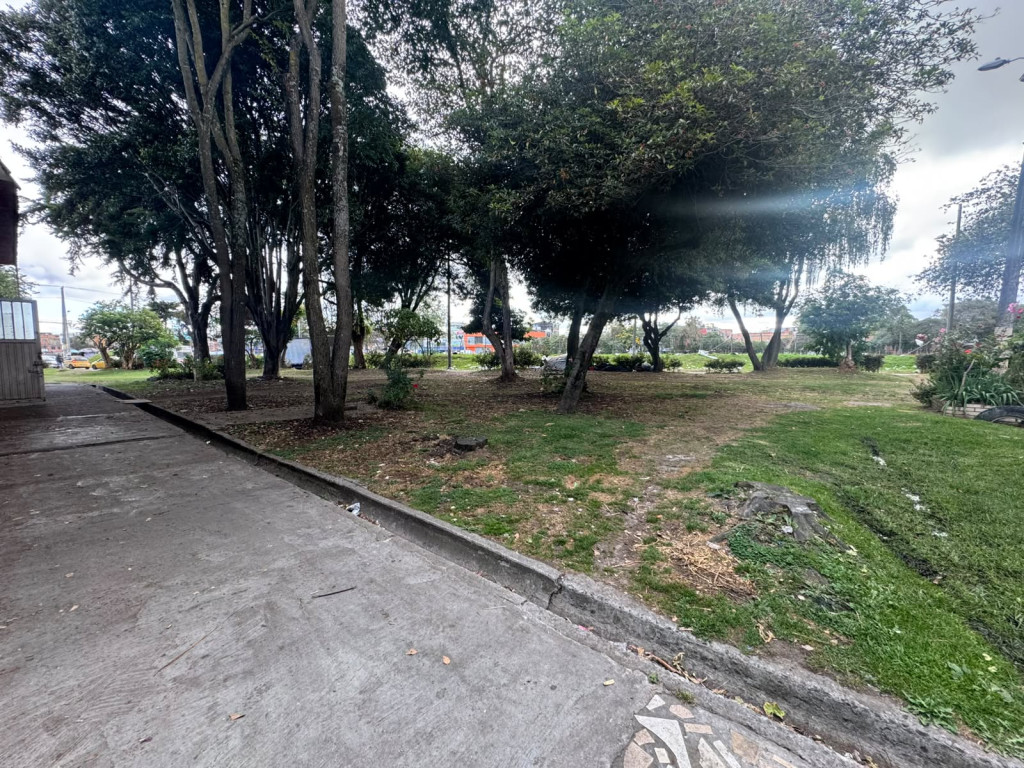 Casa en venta en Ub. Sabana De Tibabuyes, Bogotá · foto 8 de 9