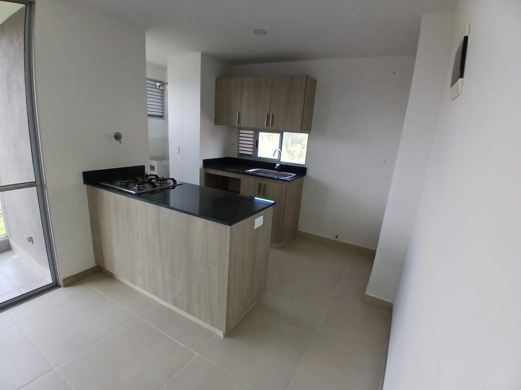 Apartamento en arriendo en Llano Grande, Rionegro · foto 6 de 24