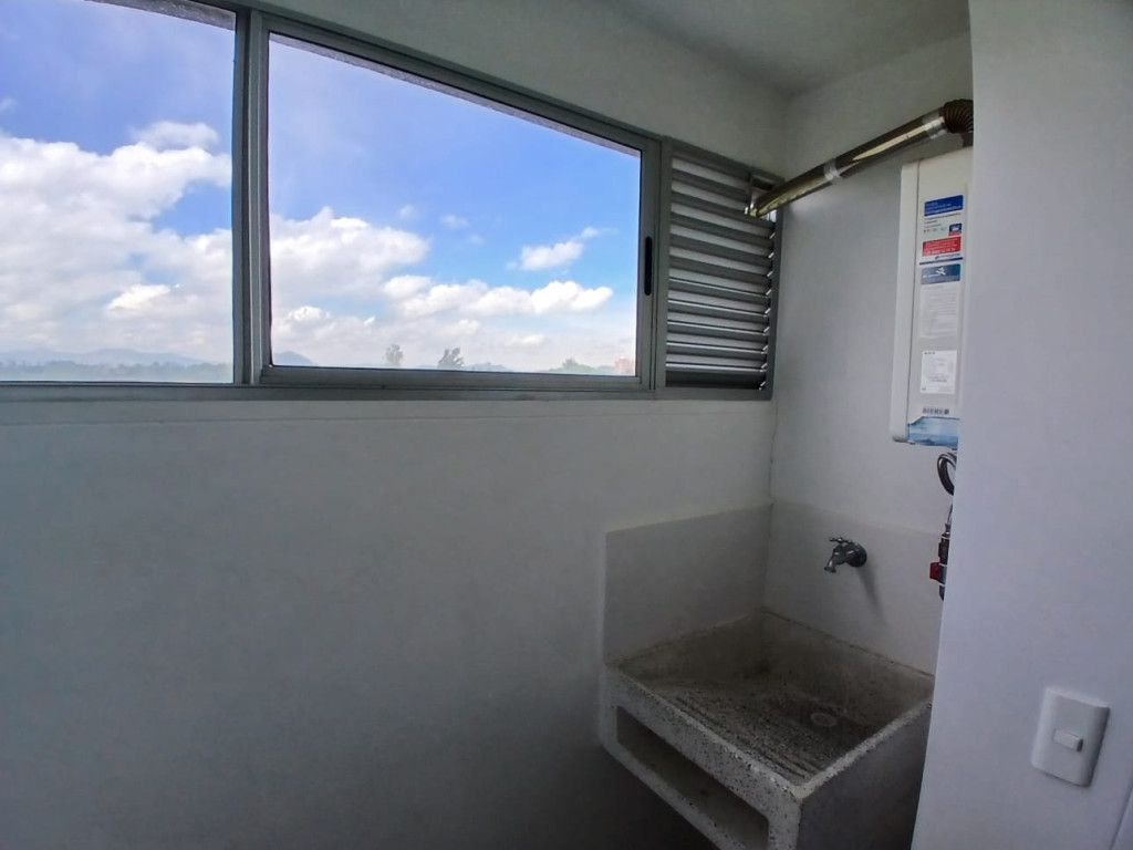 Apartamento en arriendo en Llano Grande, Rionegro · foto 10 de 24