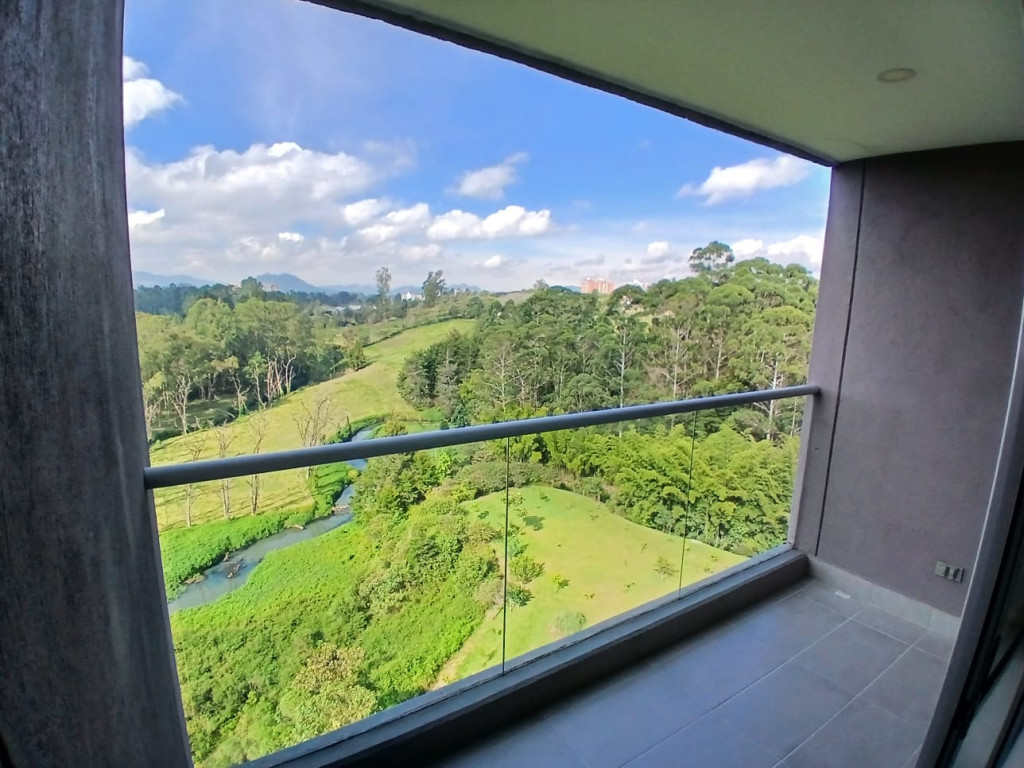 Apartamento en arriendo en Llano Grande, Rionegro · foto 23 de 24