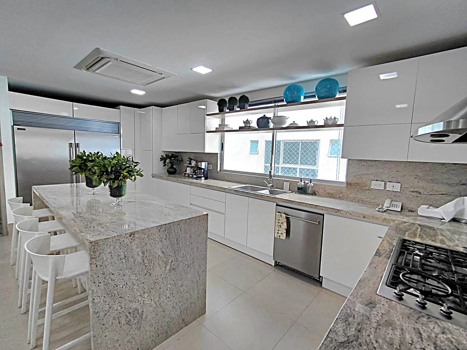 Apartamento en venta en Castillogrande, Cartagena · foto 10 de 16