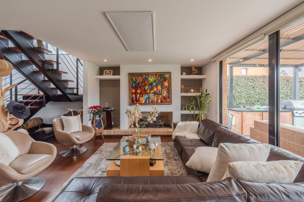 Casa en venta en Refugio Del Valle, La Calera · foto 4 de 24