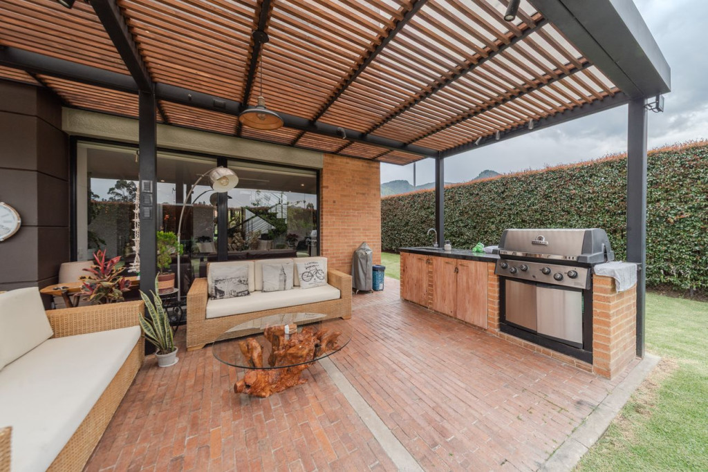 Casa en venta en Refugio Del Valle, La Calera · foto 6 de 24