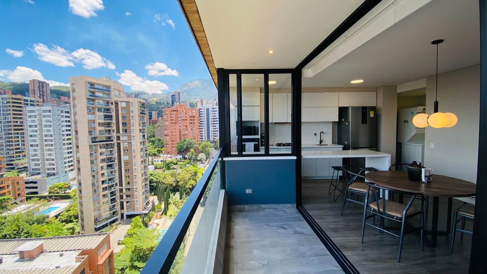 Apartamento en venta en Lalinde, Medellín · foto 7 de 22