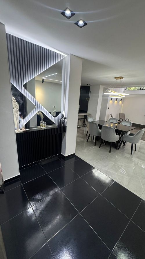 Casa de 4 alcobas en venta en Lagos Del Cacique, Bucaramanga, 218 m² · foto 12 de 19
