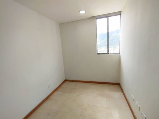 Apartamento de 3 alcobas en arriendo en Quitasol, Bello, 58 m² · foto 3 de 13