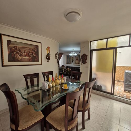 Casa de 4 alcobas en venta en Prado, Medellín, 135 m² · foto 5 de 23