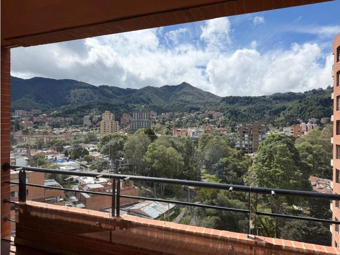 Apartamento de 3 alcobas en venta en Santa Ana, Bogotá, 205 m² · foto 2 de 17