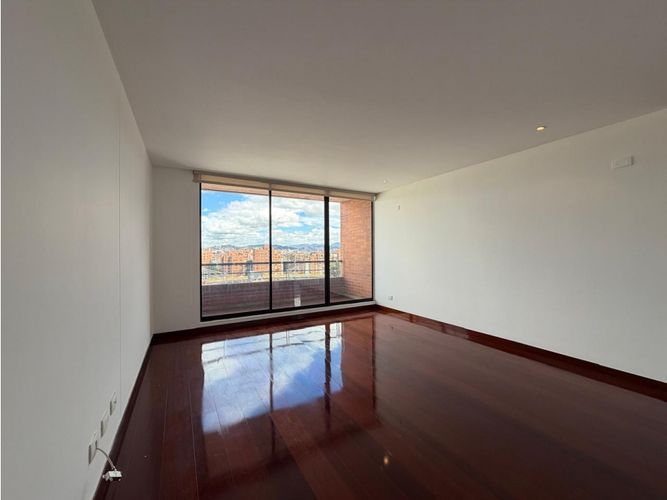 Apartamento de 3 alcobas en venta en Santa Ana, Bogotá, 205 m² · foto 6 de 17