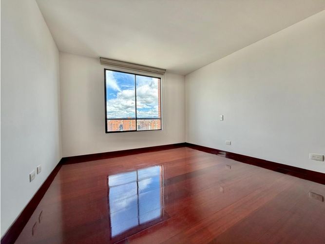 Apartamento de 3 alcobas en venta en Santa Ana, Bogotá, 205 m² · foto 12 de 17