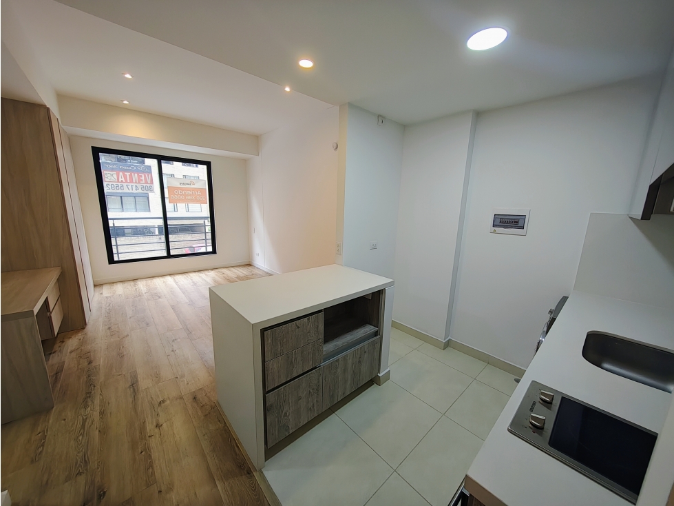 Apartaestudio en arriendo en Ciudad Salitre, Bogotá · foto 3 de 24