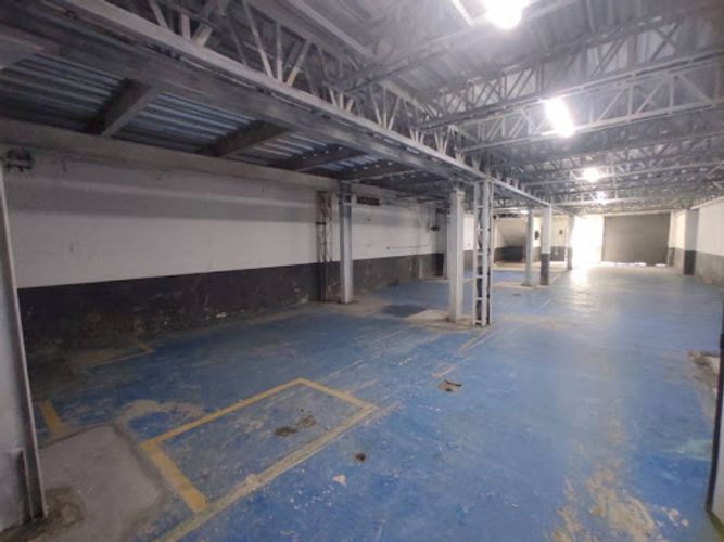 Bodega en arriendo en Cristo Rey, Medellín, 200 m² · foto 6 de 9