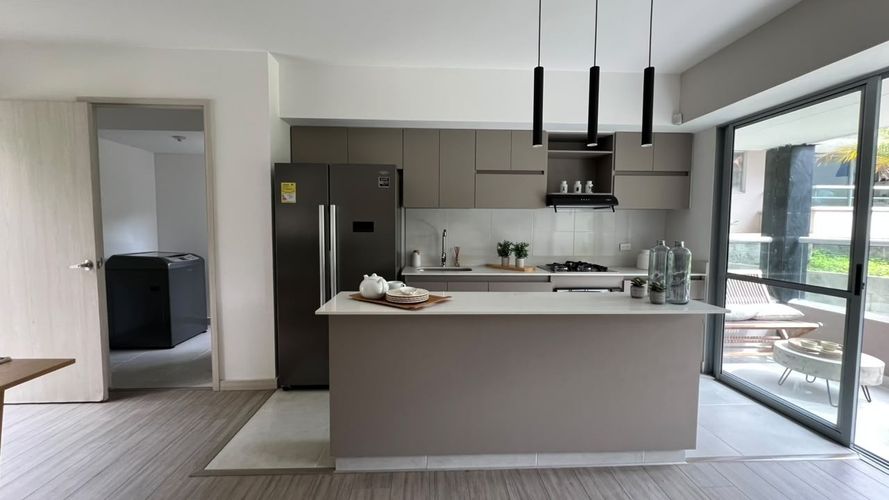 Apartamento de 2 alcobas en venta en Las Lomitas, Sabaneta, 64 m² · foto 8 de 17
